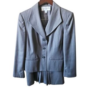 Sag Harbor Suit Petite Lined 2 Piece Skirt Suit Women 14P